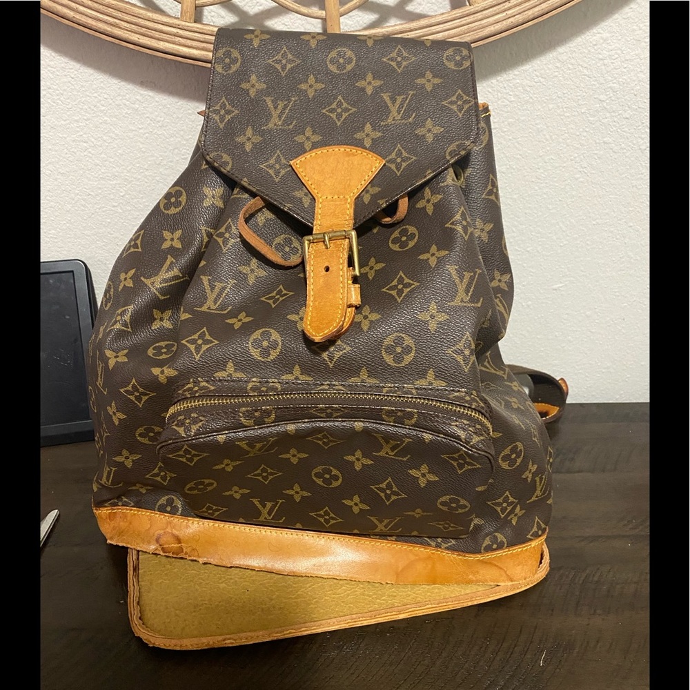 Louis Vuitton montsouris gm
